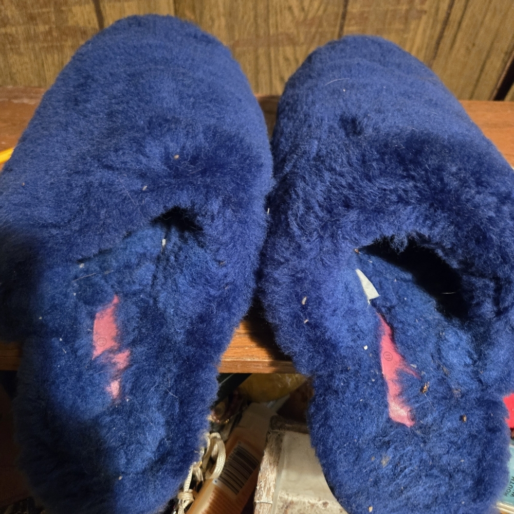 Womens Slippers Size Large Multi Colors